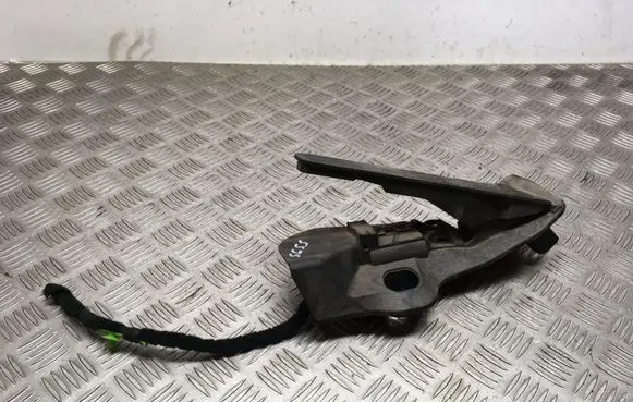Volkswagen Golf Plus Accelerator throttle pedal 1K2721503K 74390700