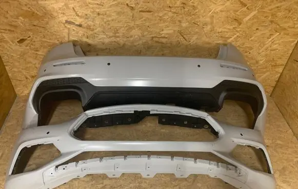 Maserati Ghibli Bumpers kit 670097883G 670098368