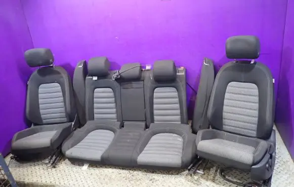 Seat set