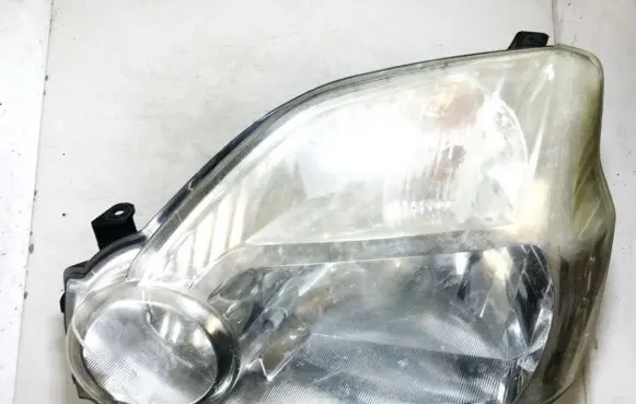 Nissan X-Trail T31 Headlight/headlamp