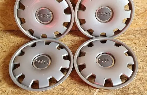 Audi A4 S4 B7 8E 8H R16 wheel hub/cap/trim 4B0601147D