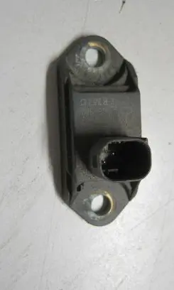 Mercedes-Benz S W220 Airbag deployment crash/impact sensor 0015428018