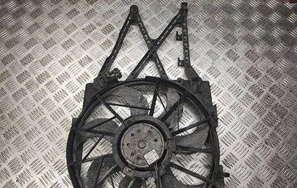 Opel Zafira A Radiator cooling fan shroud 3135103391 012854