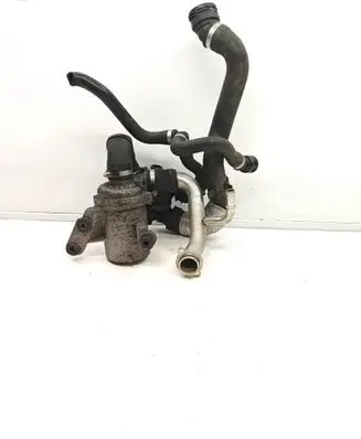 BMW 3 E92 E93 Water pump 7586928