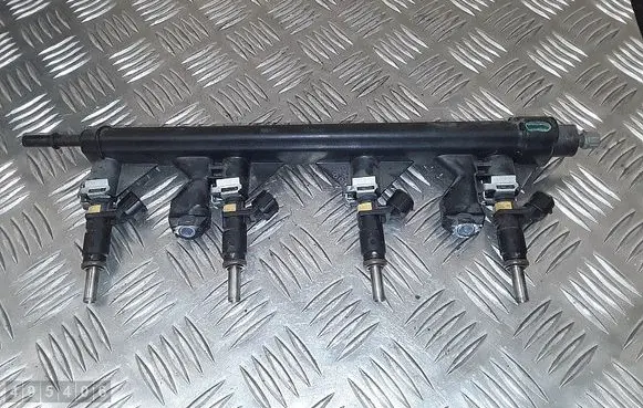 Citroen C3 Picasso Fuel injector v75281768007 v75756458002