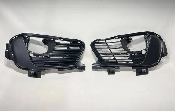 Peugeot 308 Front bumper lower grill AA38255582