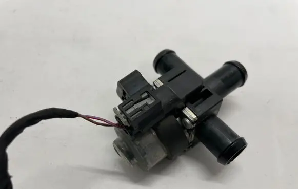 Mercedes-Benz A W177 Electric auxiliary coolant/water pump A2465000040