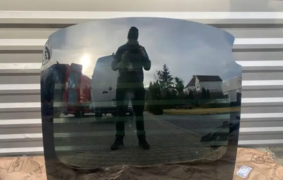 Tesla Model X Rear windscreen/windshield window 107502401A