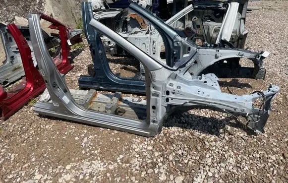 Nissan Qashqai Front quarter panel 
