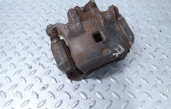 Nissan Pulsar Front brake caliper 410113DN0A