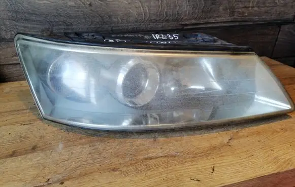 Hyundai Sonata Headlight/headlamp