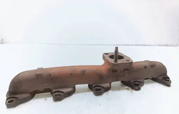 Peugeot 508 Exhaust manifold
