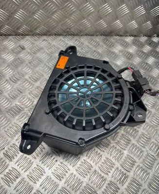 Mercedes-Benz E A207 Subwoofer speaker A2078200002 41008402 33013H0022
