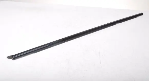 Volvo XC90 Rear door windshield rail 