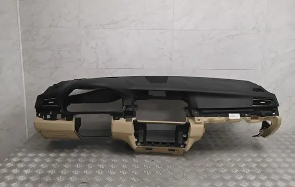 BMW 5 F10 F11 Dashboard 9166657