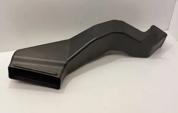 Volkswagen Jetta VI Intercooler air channel guide 5C6819726