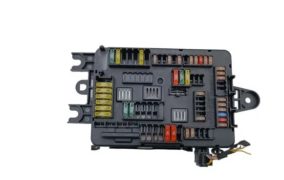 BMW 1 F20 F21 Fuse module 6114926111