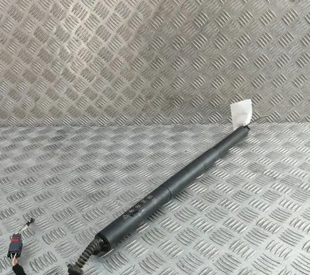 Skoda Enyaq iV Tailgate/trunk strut/damper 5LG827851C