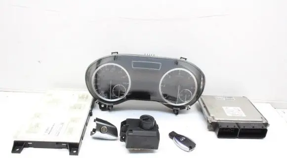 Infiniti Q30 Engine ECU kit and lock set A6519009702