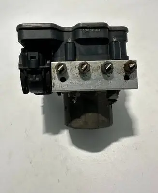 Mercedes-Benz E W212 ABS Pump A2124319512 0265243373