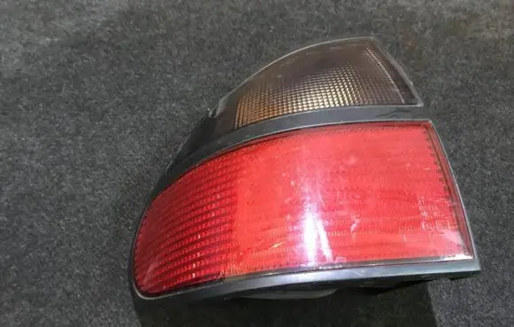 Renault Laguna I Rear/tail lights 7700820052