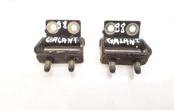 Mitsubishi Galant Tailgate/trunk/boot hinge