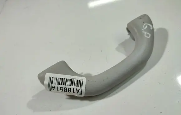 Volkswagen Polo IV 9N3 Rear interior roof grab handle