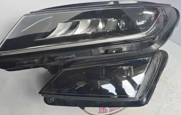 Skoda Kodiaq Headlight/headlamp 566941015F 01266925