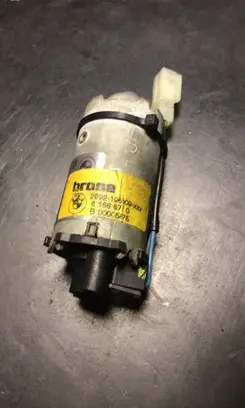 BMW 7 E38 Seat adjustment motor 8352201