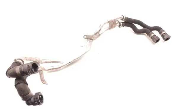 Engine coolant pipe/hose
