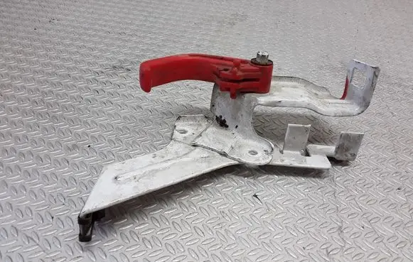 Volvo S70 V70 V70 XC Engine bonnet (hood) release handle 9133172