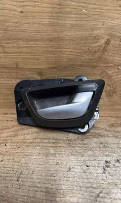 Volvo XC90 Rear door interior handle 08626602