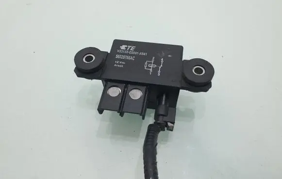 Dodge Durango III Battery relay fuse 56029766AC