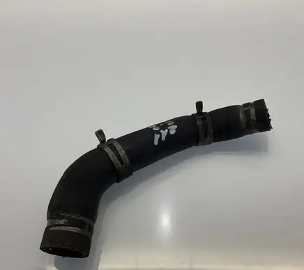 Mercedes-Benz E W211 Engine coolant pipe/hose 
