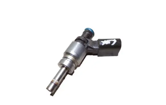 Audi A6 S6 C6 4F Fuel injector 06E906036C