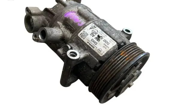 Volkswagen Caddy Air conditioning (A/C) compressor (pump) 5q0820803 01141586 r134a