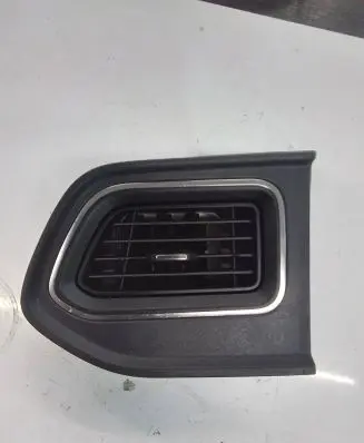 Renault Master III Dashboard side air vent grill/cover trim 682608971R