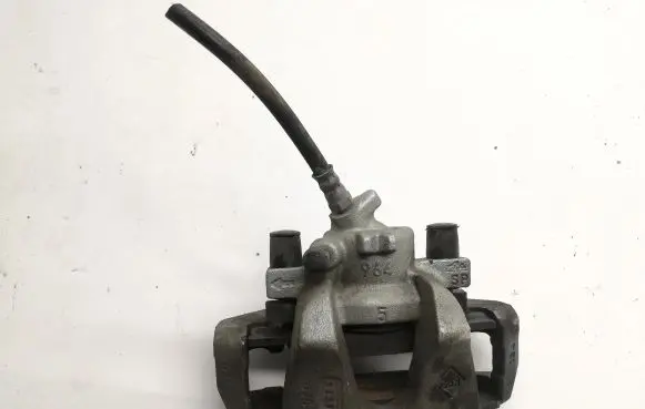 Dacia Sandero Front brake caliper