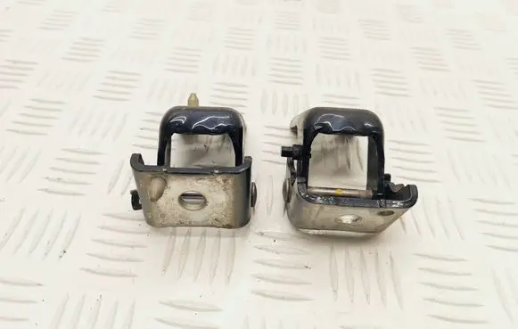 Peugeot 5008 II Front door hinge set 