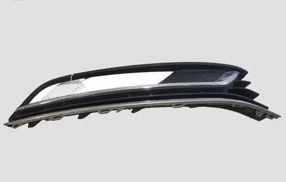 Volkswagen Golf VII Front fog light trim/grill 3AA853666