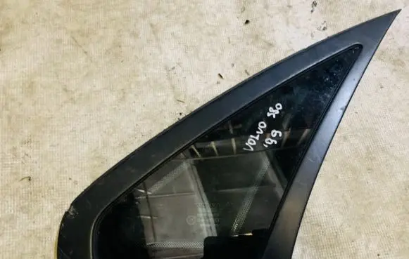 Volvo S80 Rear side window