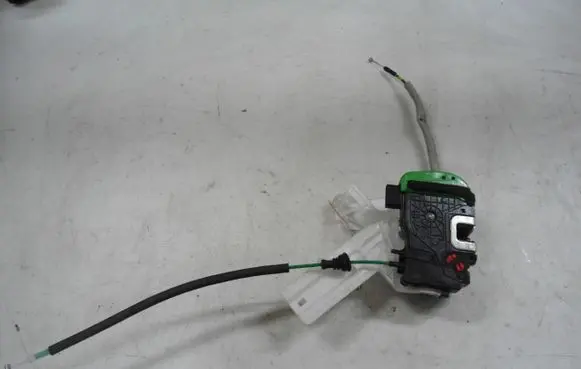 Hyundai i40 Sliding door lock 