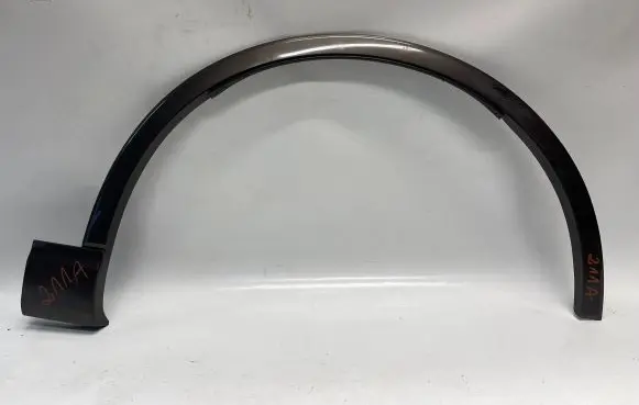 Audi Q7 4M Front arch trim 4M0853026