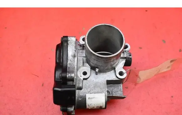 Renault Laguna III Throttle body valve 8200987453