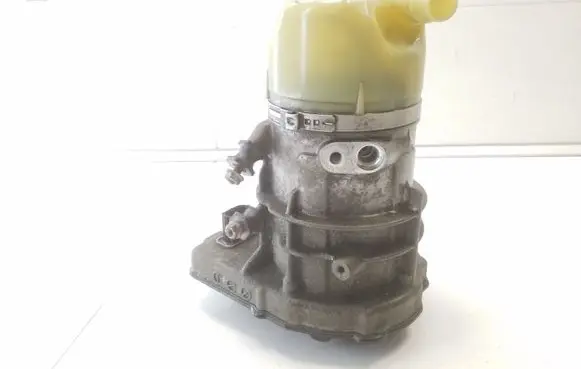 Volvo V60 Power steering pump 31406709