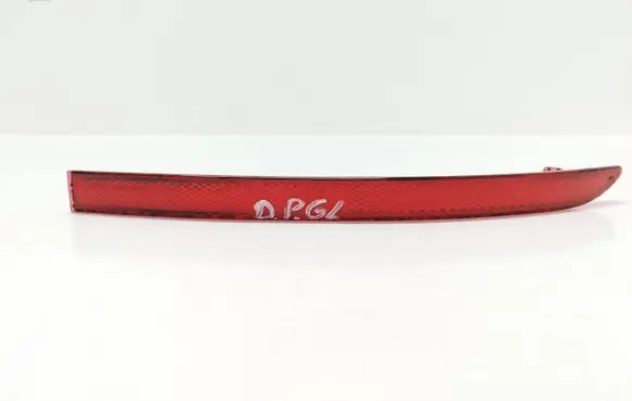 Volkswagen Tiguan Rear tail light reflector 5N0945106