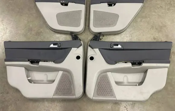 Volvo V50 Door card panel trim set 8679483 8679479 30755293