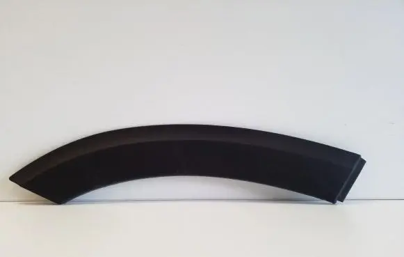 Fender trim (molding)