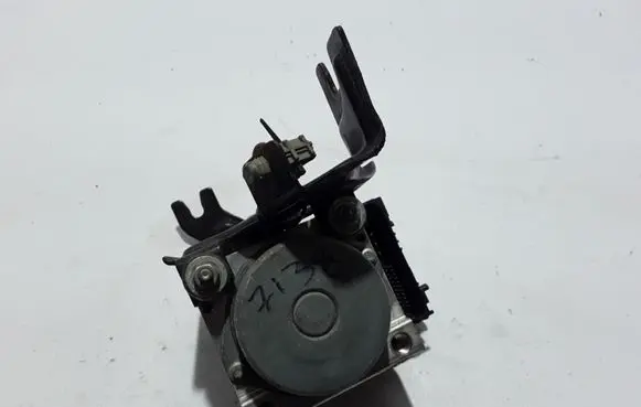 Renault Modus ABS Pump 8200747138
