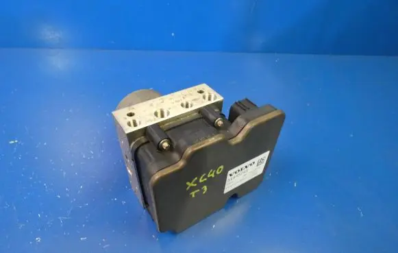 Volvo XC40 ABS Pump 31445741 D190225